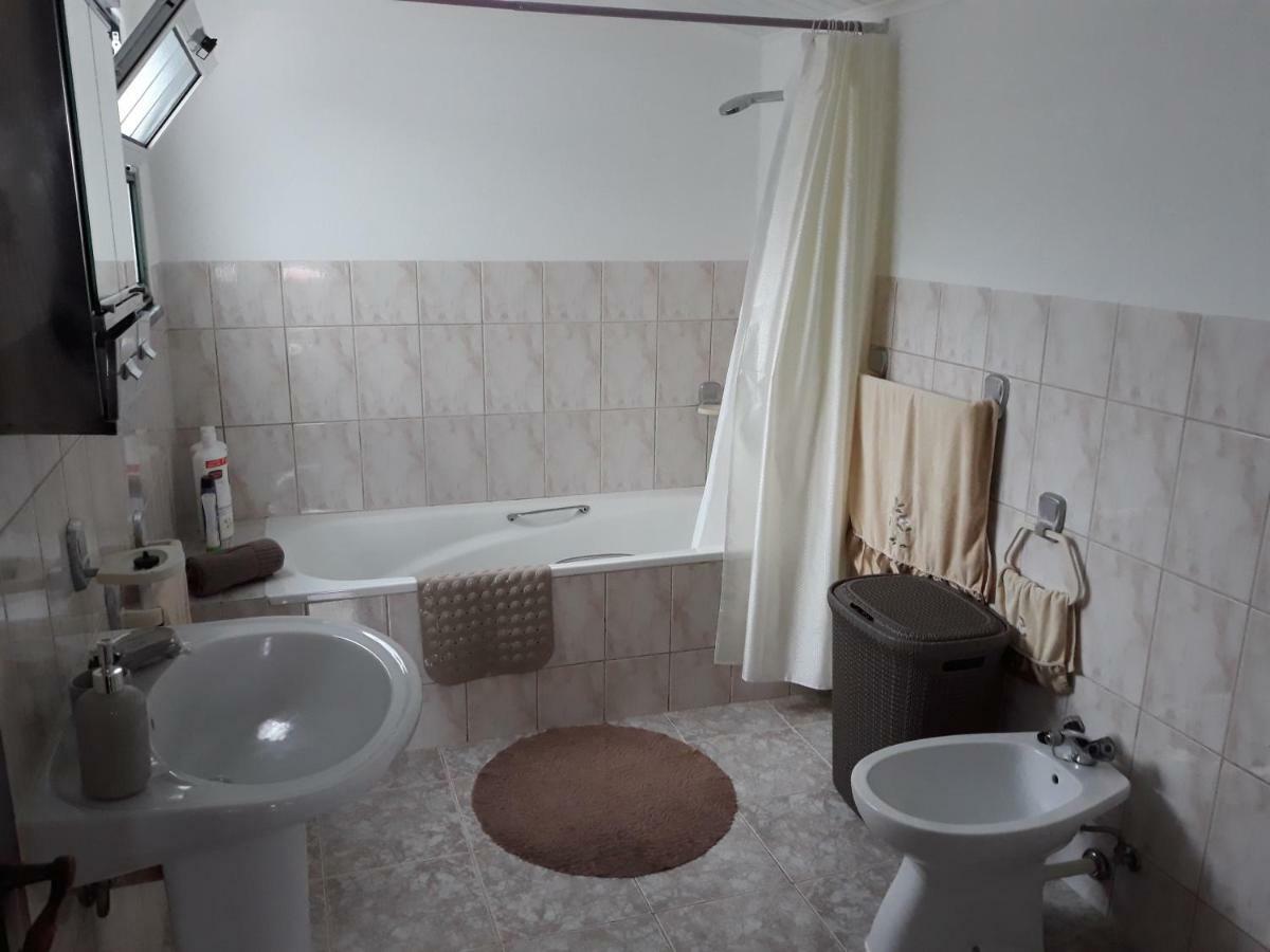Casa Da Tia Marina Villa Lajes das Flores ภายนอก รูปภาพ